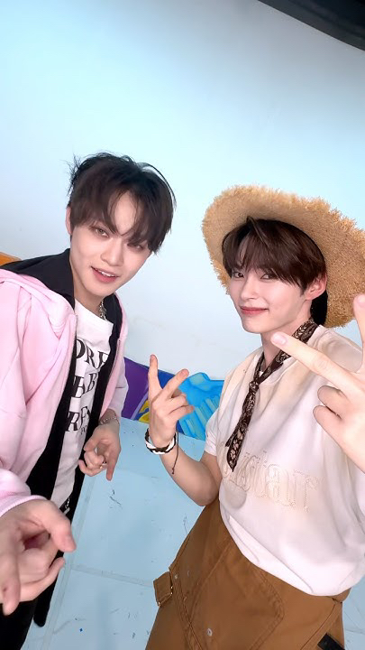 성한빈 (제로베이스원)의 팬들이 직접 만든 특별한 배경화면