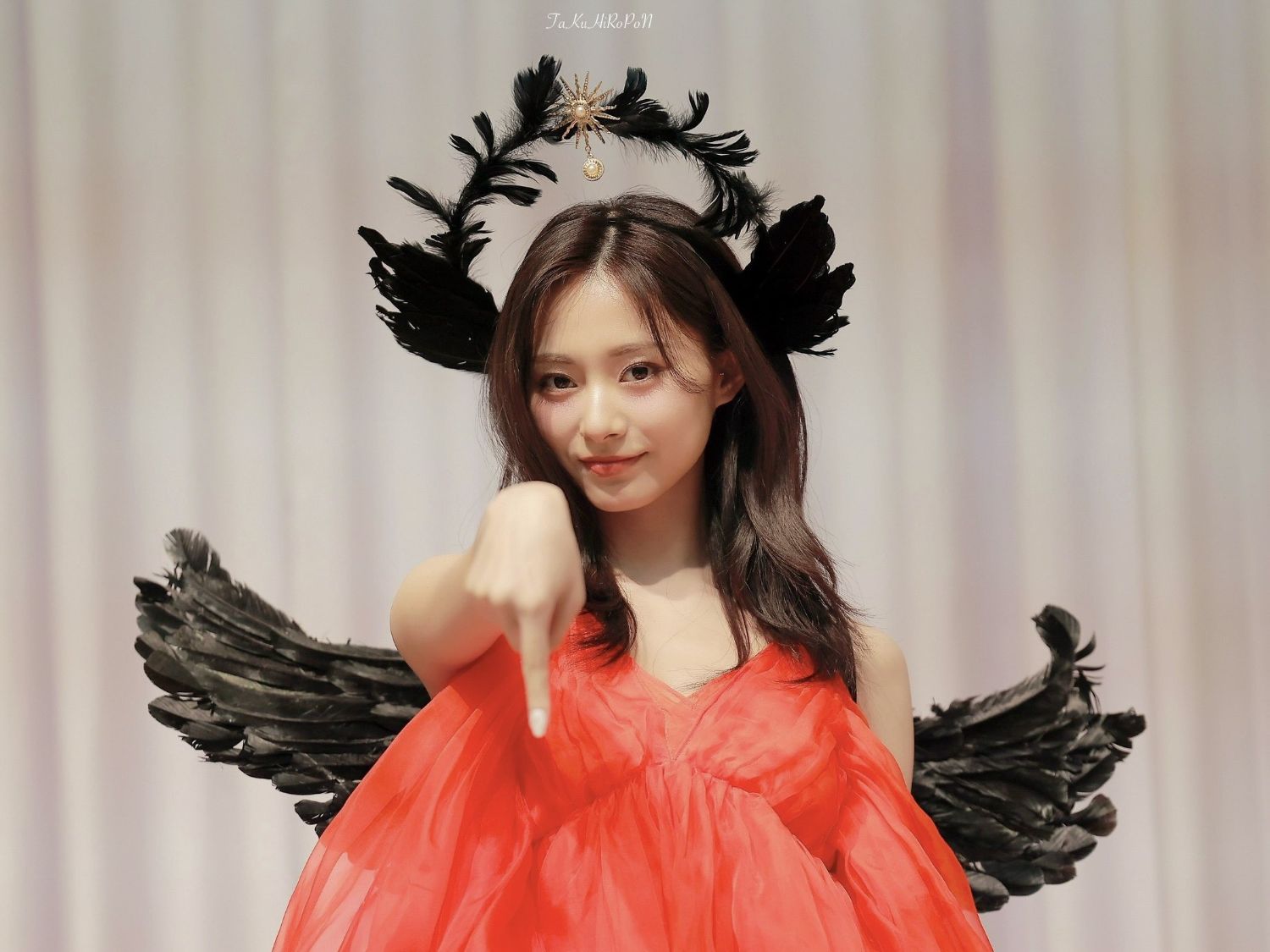 ツウィ (TWICE)の最近の活動写真
