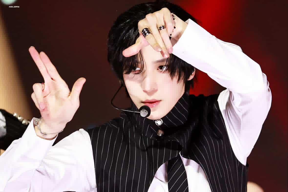 A moment captured by Yunho (ATEEZ)'s fan