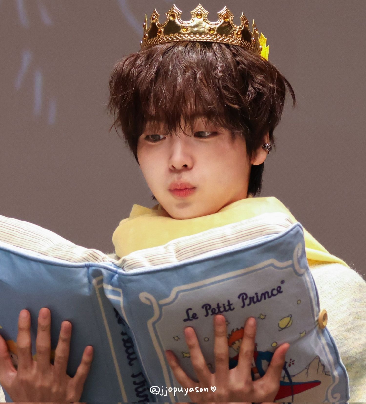 亨俊 (CRAVITY)粉絲拍下的瞬間