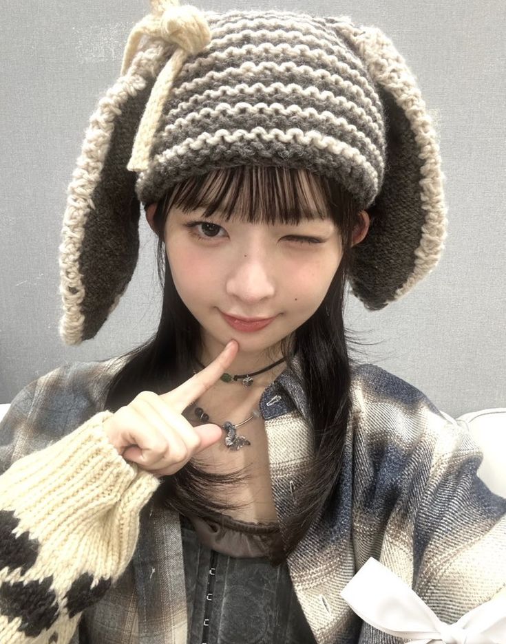 Behind-the-scenes cut of Rei (IVE)