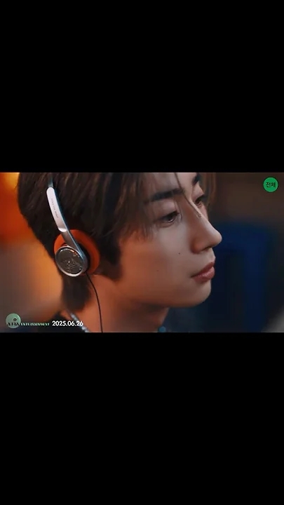 Latest photo of Han Seungwoo