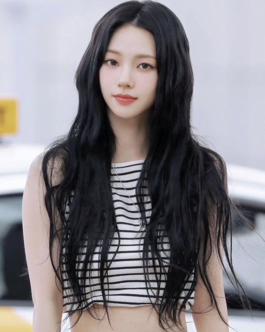 Recent activity shot of Karina (aespa)