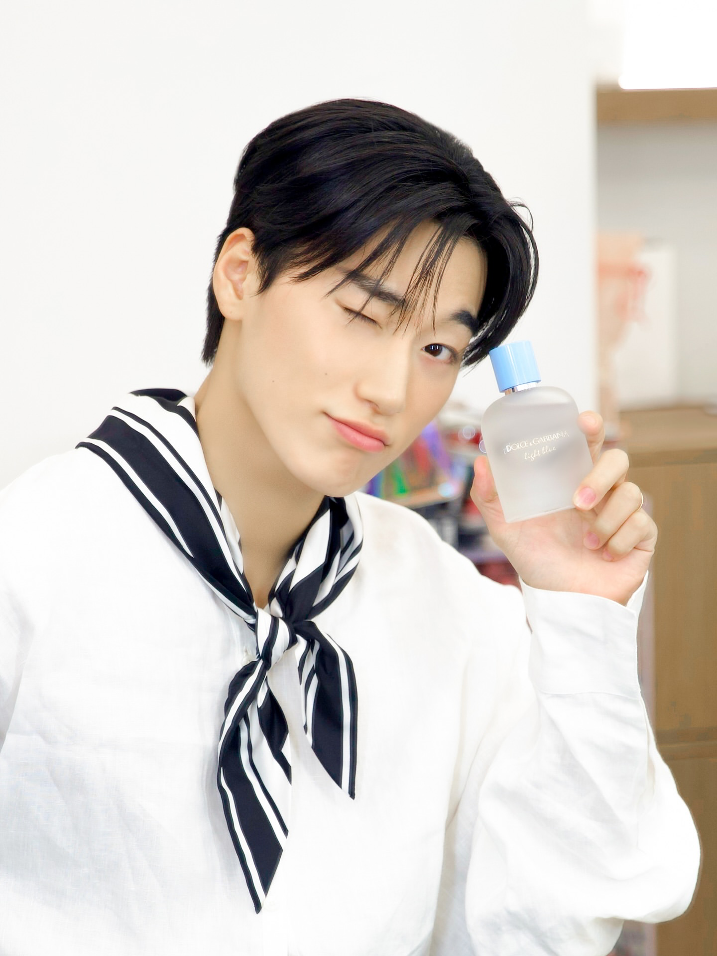 Behind-the-scenes cut of San (ATEEZ)