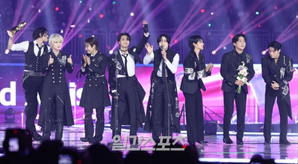 A moment captured by Seonghwa (ATEEZ)'s fan