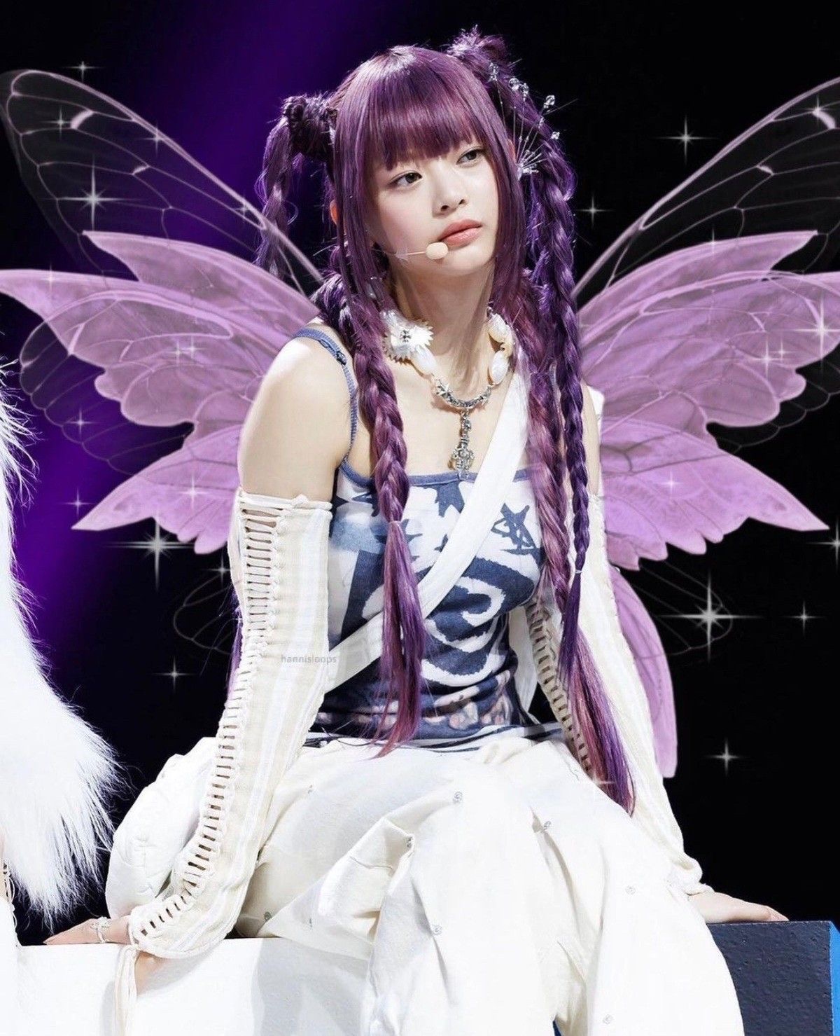 Behind-the-scenes cut of HANNI (NewJeans)