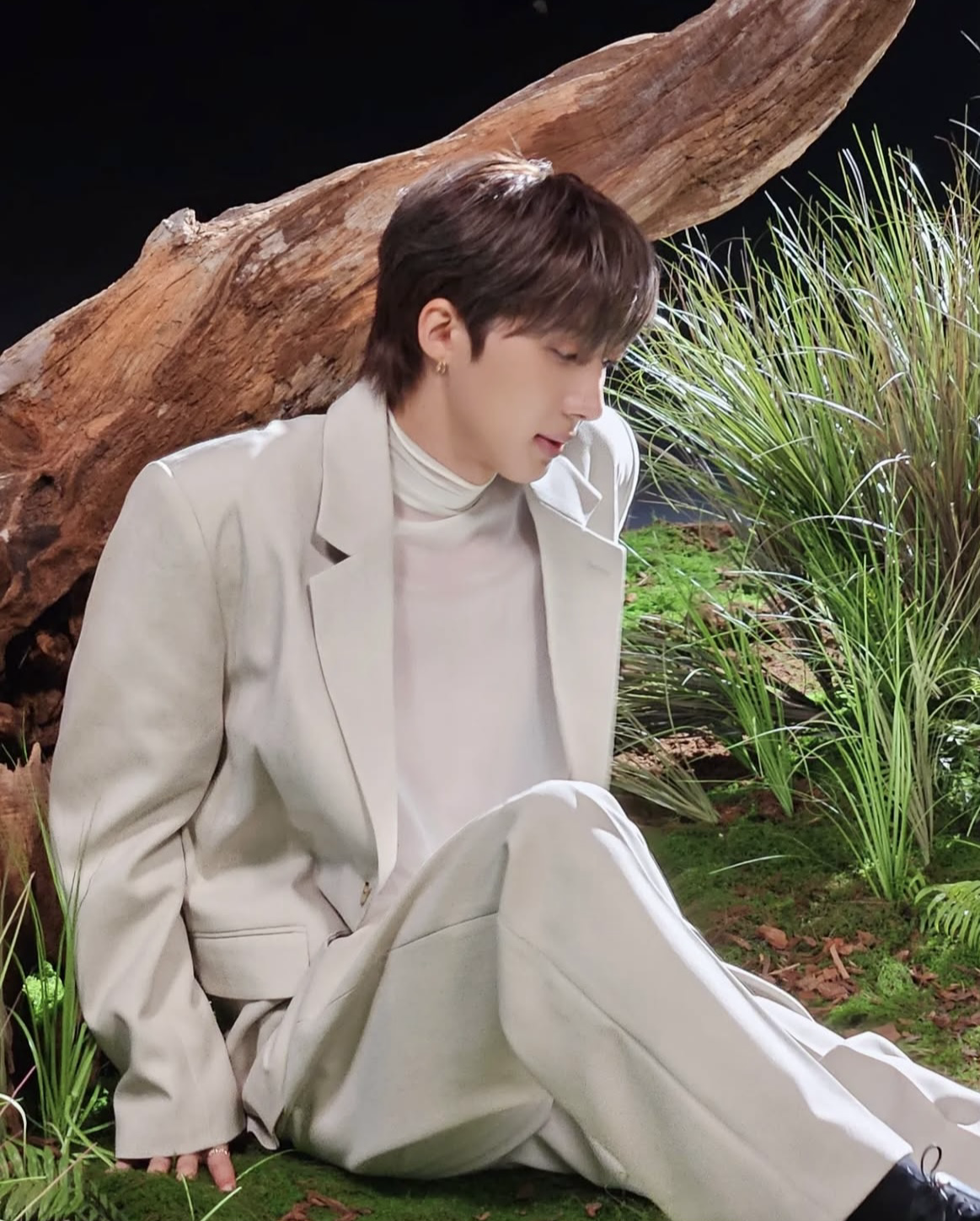 Latest photo of Hui (PENTAGON)