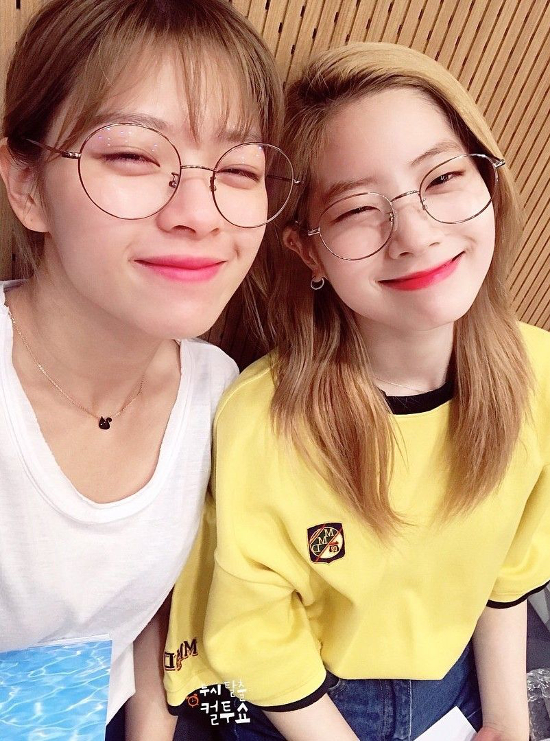 Behind-the-scenes cut of Dahyun (TWICE)