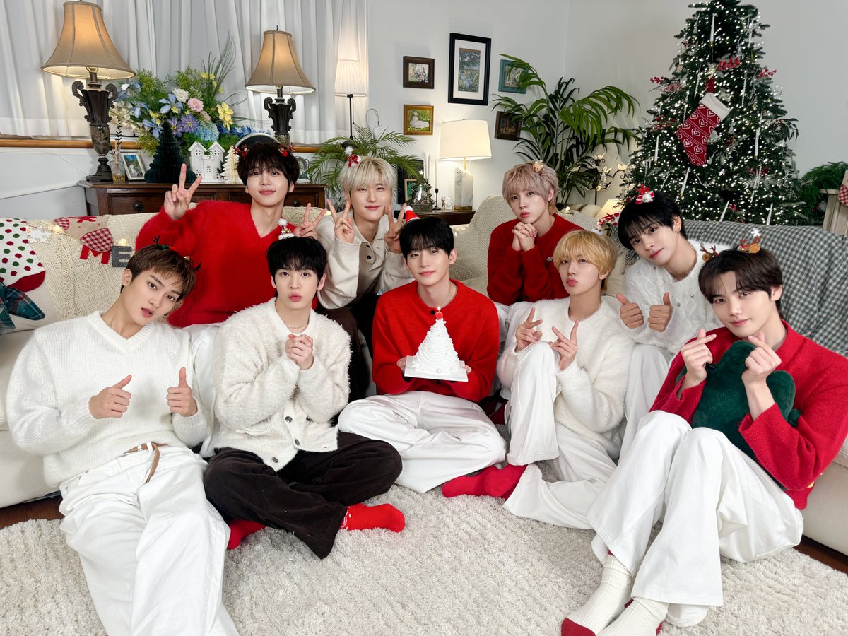 CRAVITYの最近の活動写真