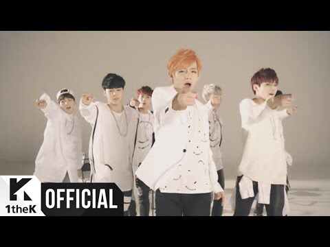 Momen yang diabadikan oleh penggemar RM (BTS)