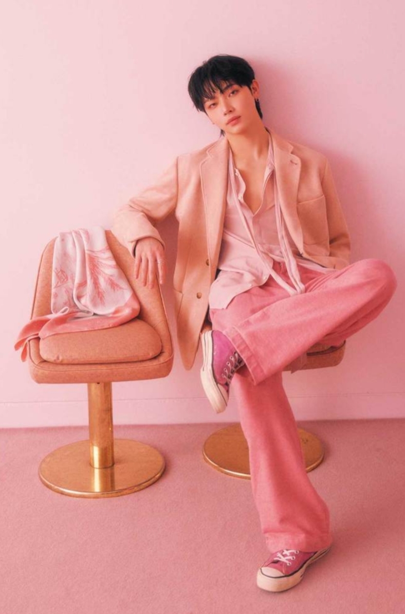 Recent activity shot of Nicholas (&TEAM)