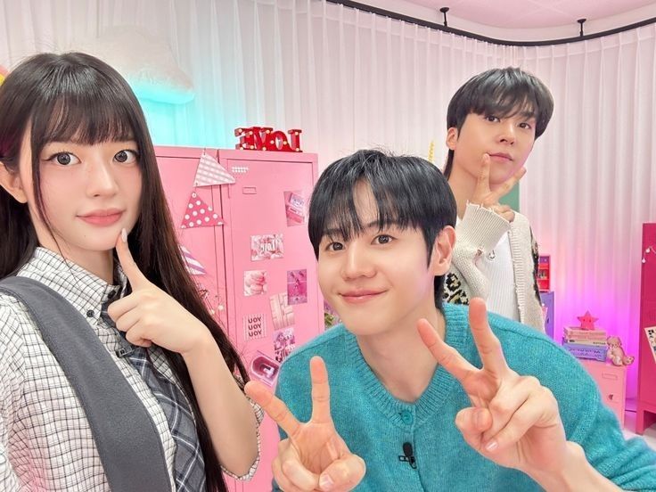 Latest photo of Minju (ILLIT)