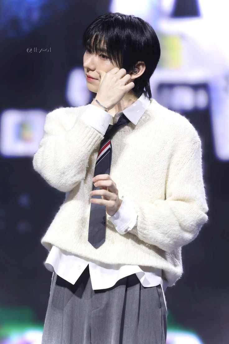 Recent activity shot of Park Han (AHOF)