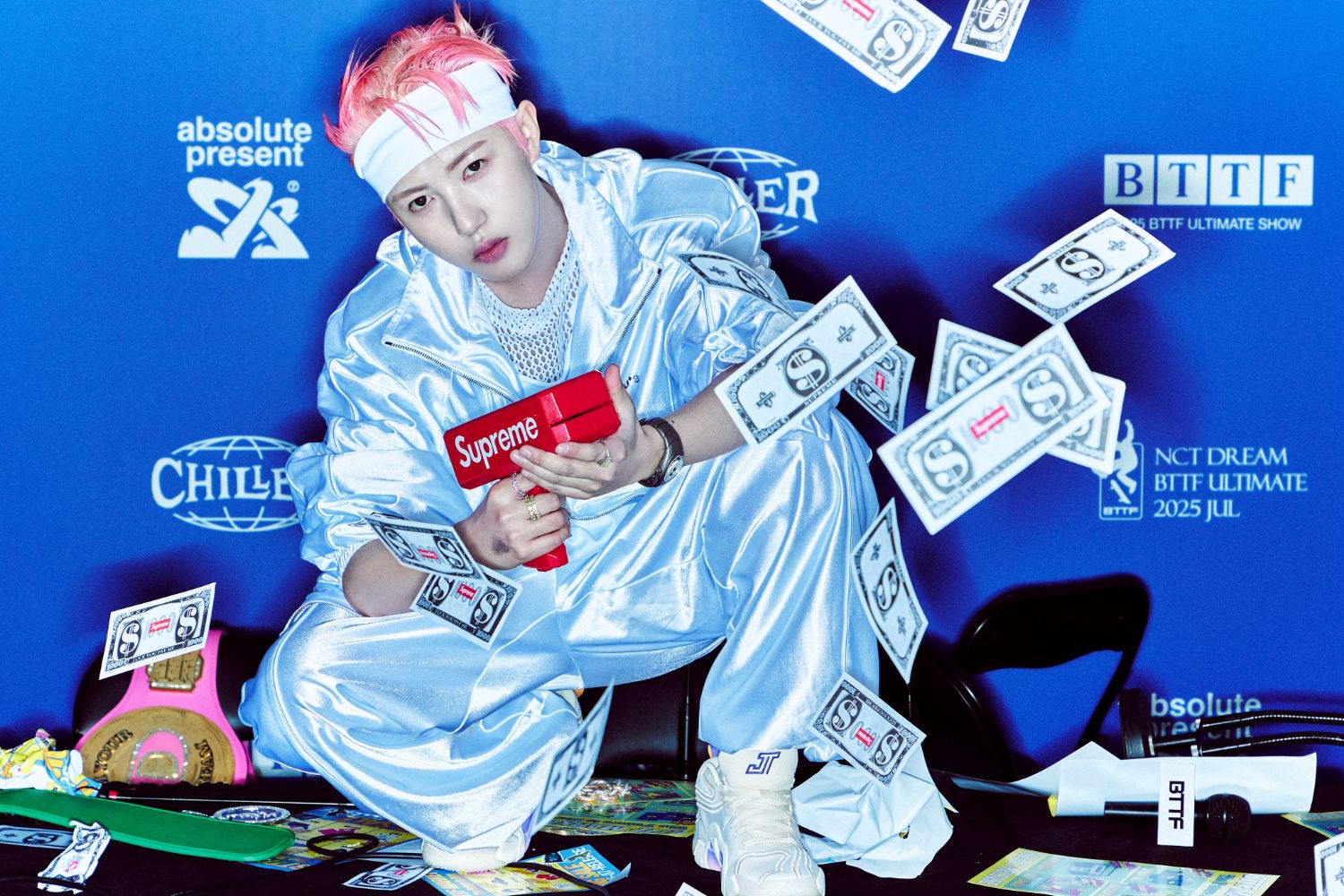 Behind-the-scenes cut of Renjun (NCT DREAM)