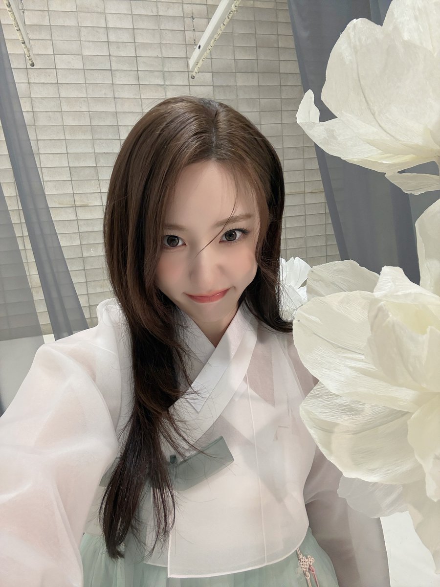 Recent activity shot of WJSN