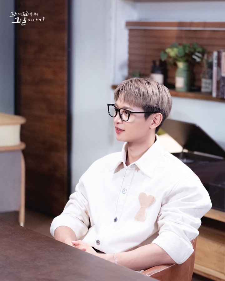Behind-the-scenes cut of Minho (SHINee)