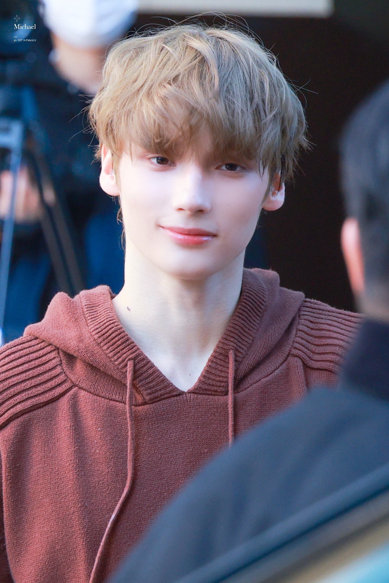 Latest photo of HueningKai (TOMORROW X TOGETHER)