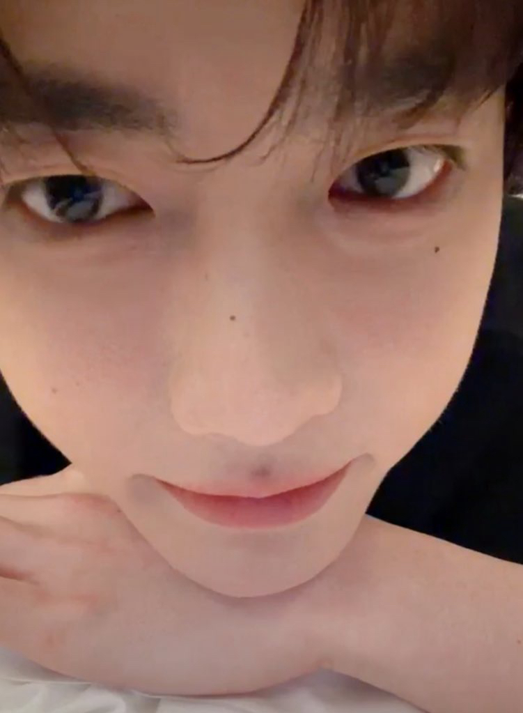 章昊 (ZEROBASEONE)的最新活动照片