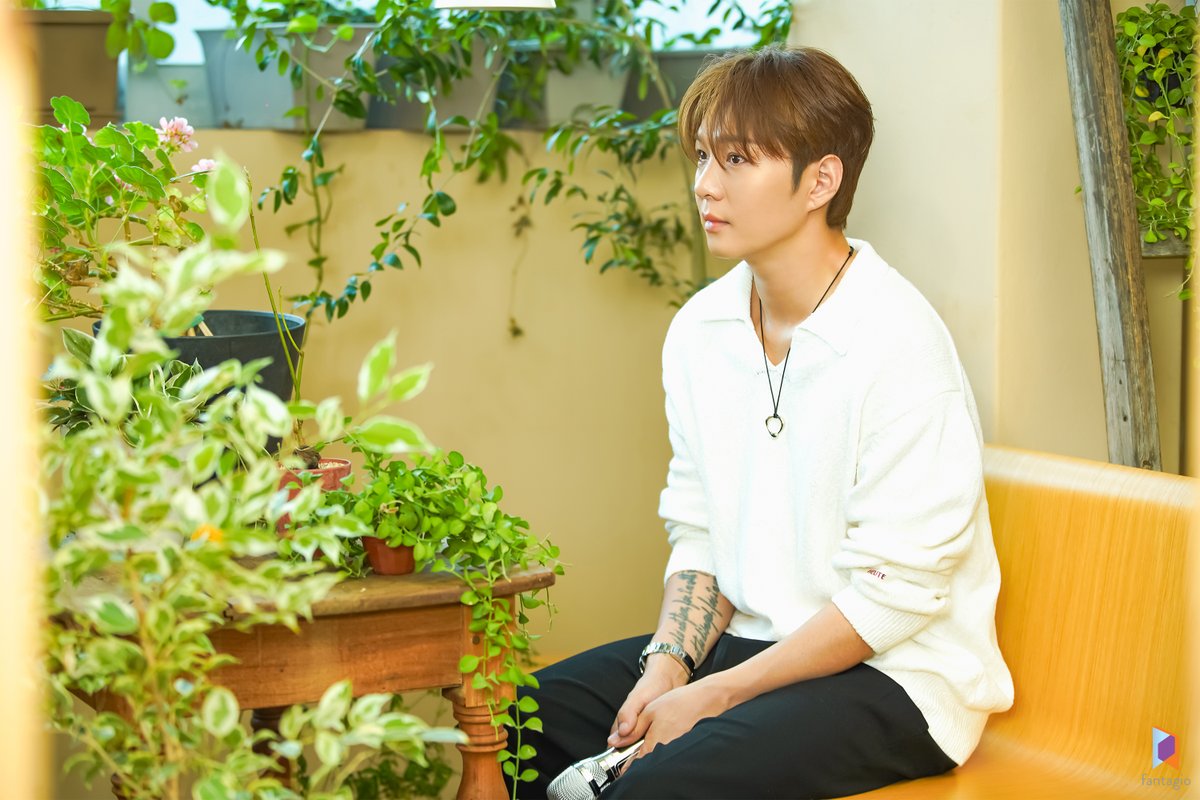 Behind-the-scenes cut of BTOB