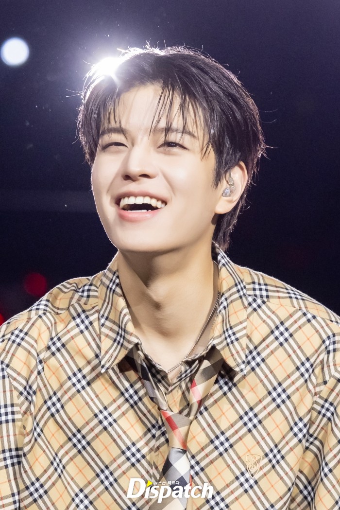 Foto terbaru Seungmin (Stray Kids)