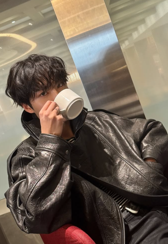 Latest photo of Seonghwa (ATEEZ)