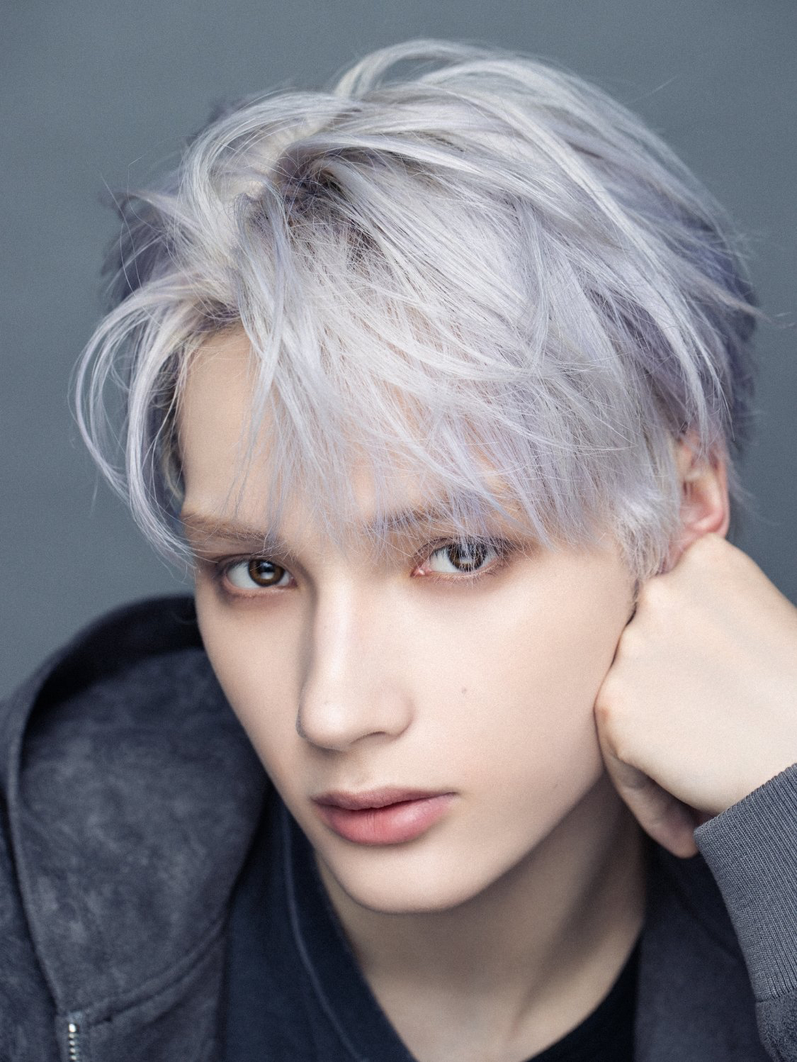 Behind-the-scenes cut of HueningKai (TOMORROW X TOGETHER)