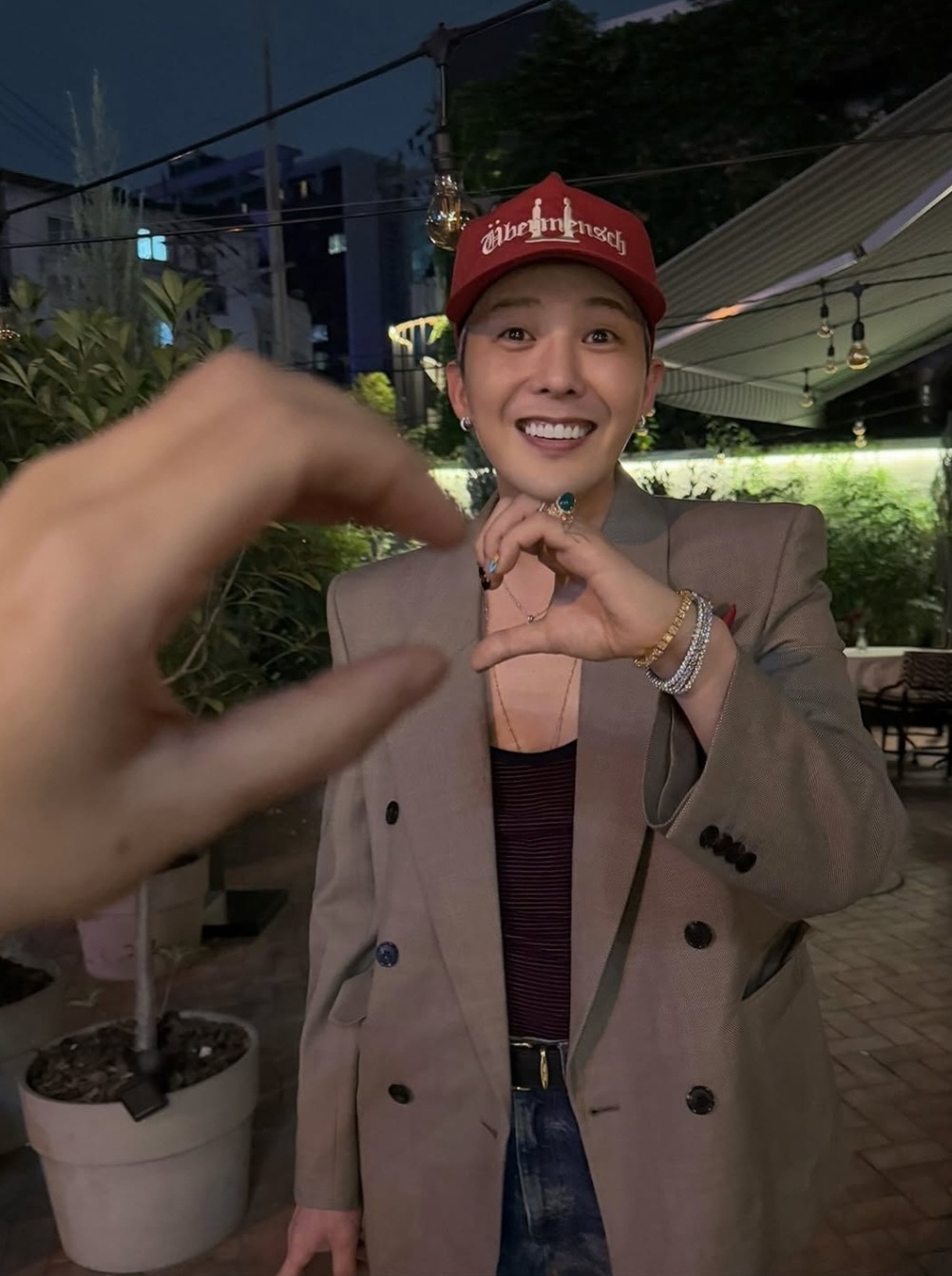Recent activity shot of G-DRAGON (BIGBANG)