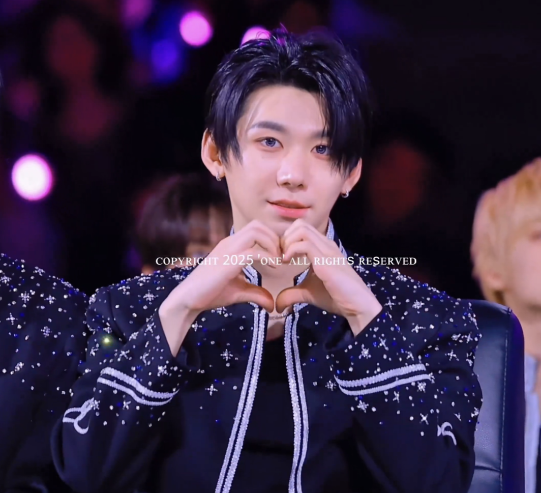 Latest photo of Park Han (AHOF)