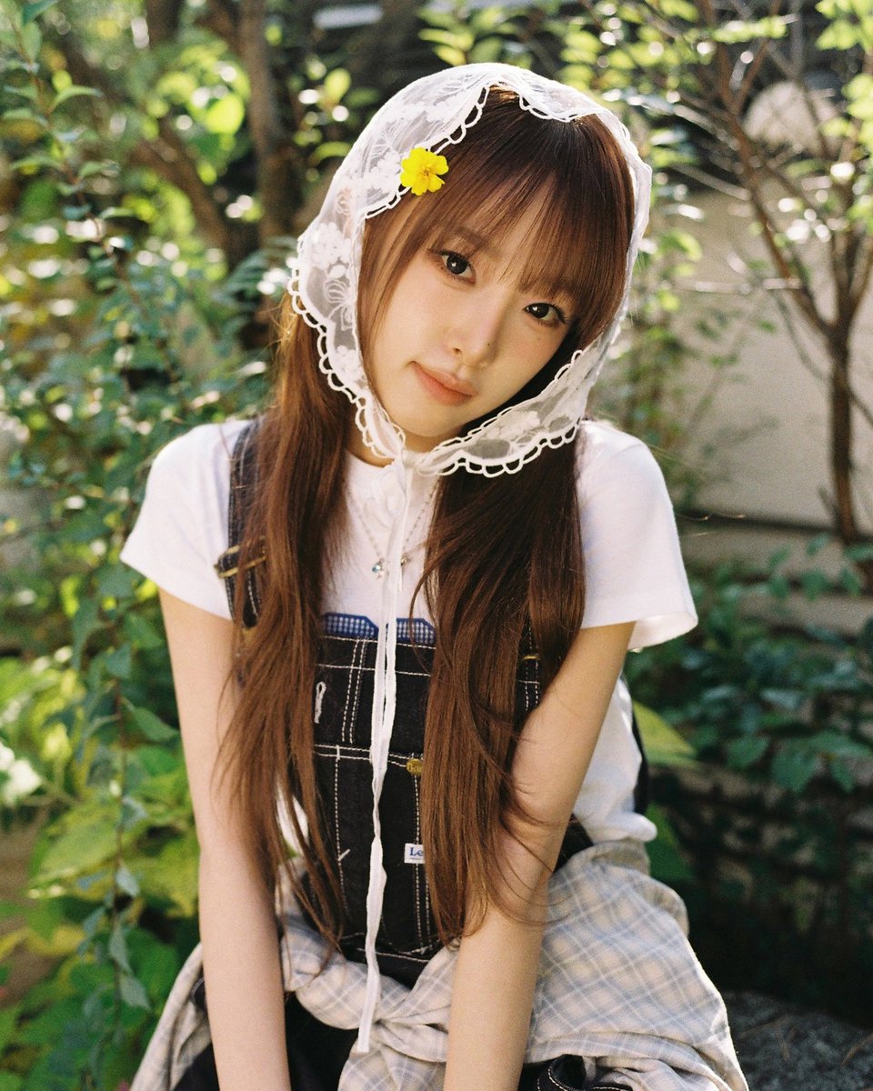 Latest photo of Choi Yena
