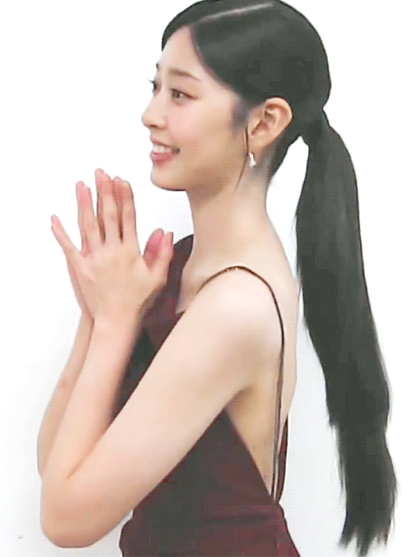 A moment captured by Kim Minju's fan