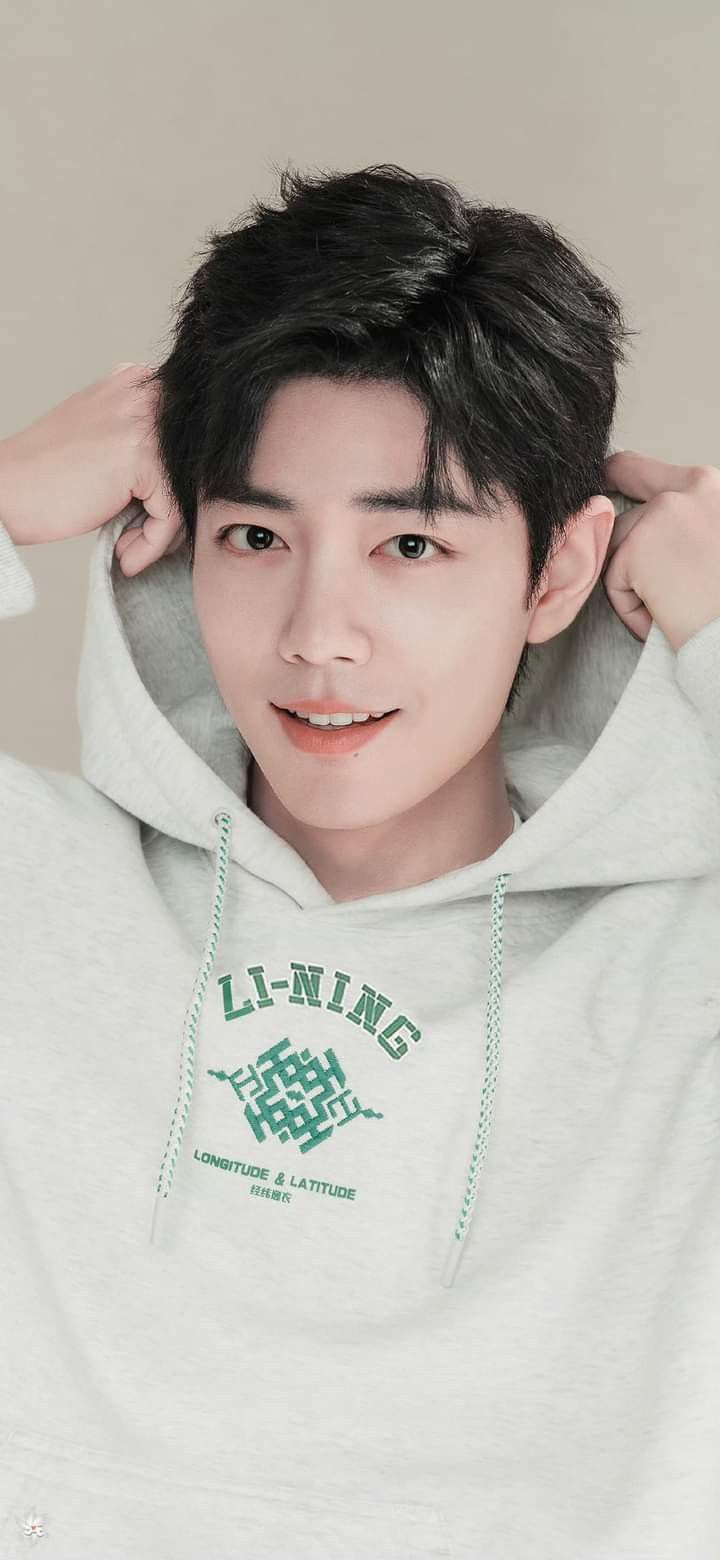 Behind-the-scenes cut of Xiao Zhan