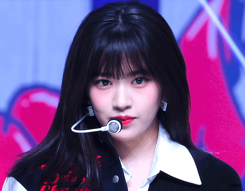 Latest photo of An Yujin (IVE)