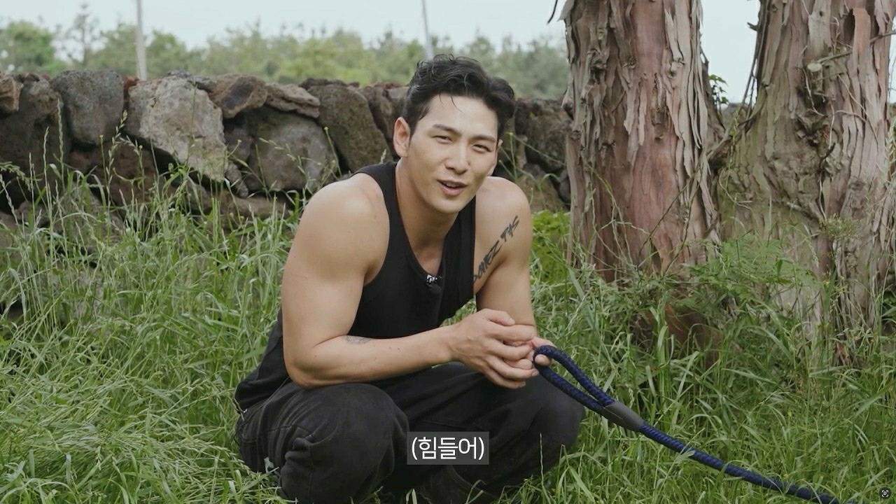 Latest photo of Baekho