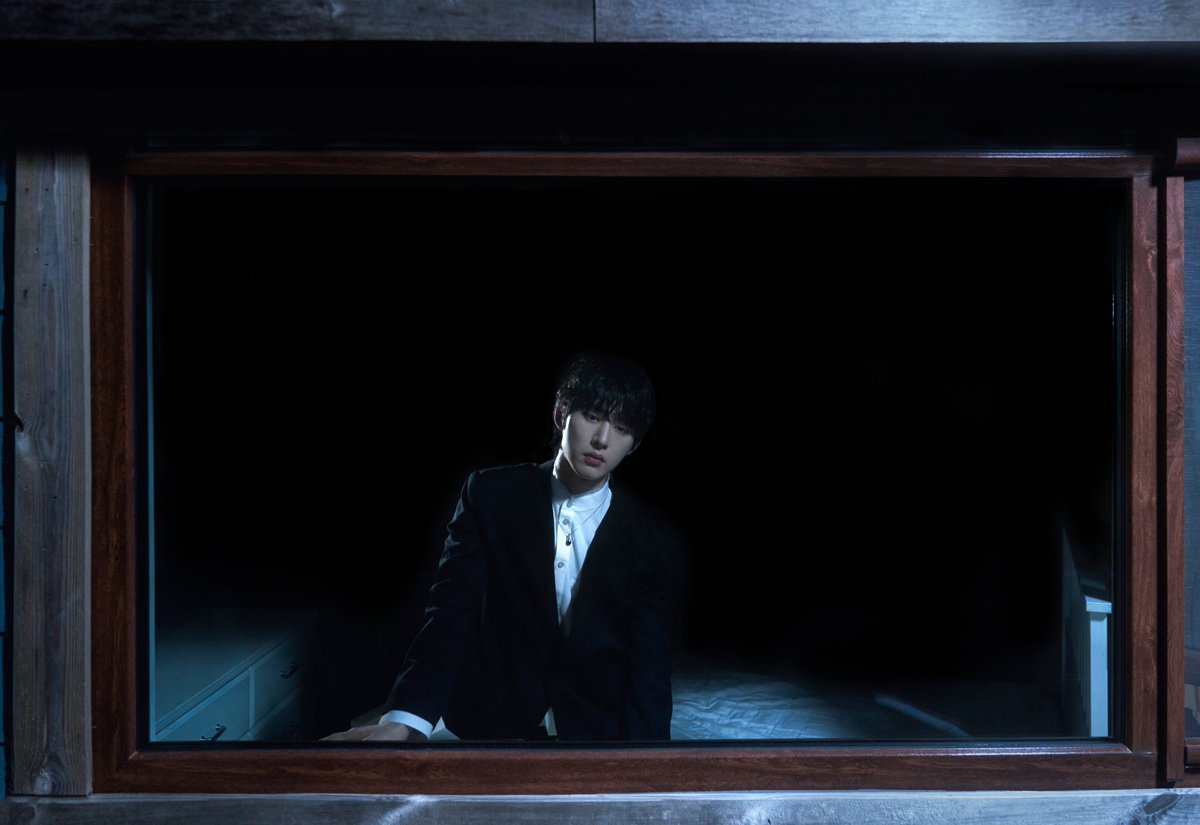 Behind-the-scenes cut of B.I