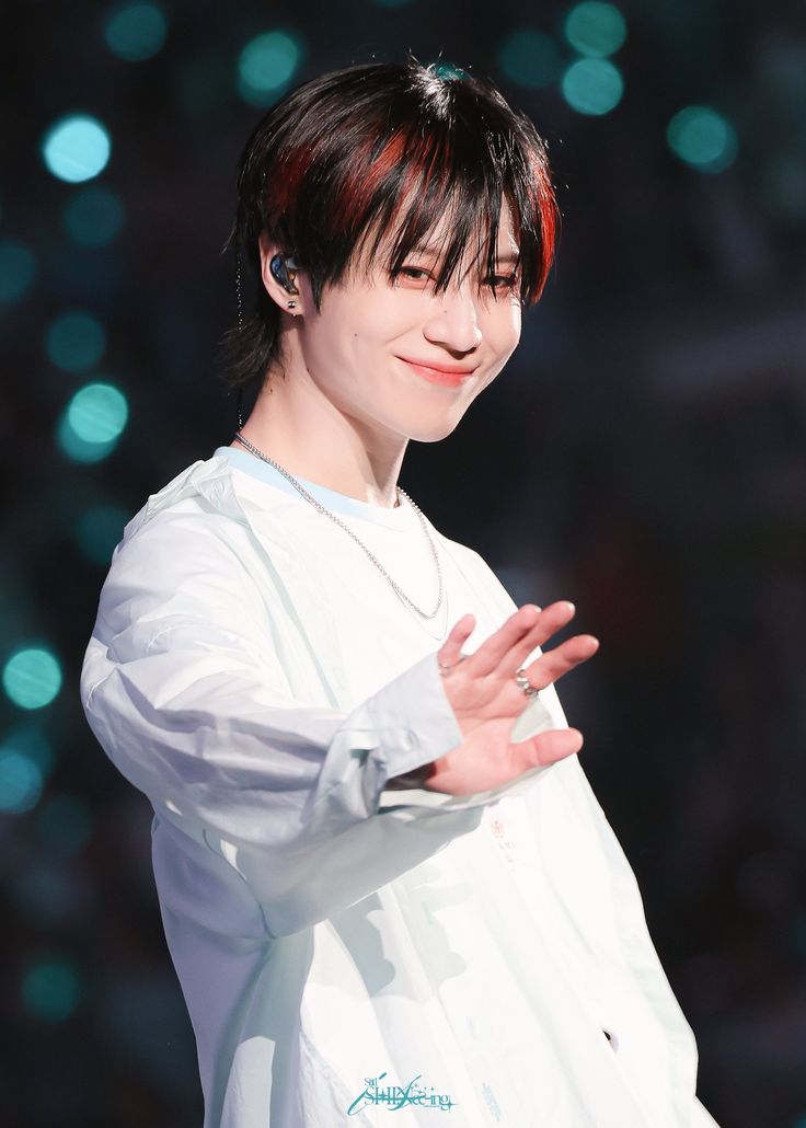 Foto aktivitas terbaru Taemin (SHINee)