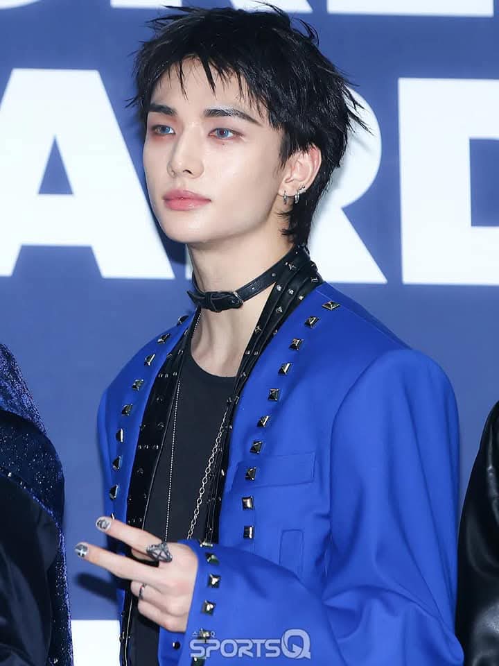 Recent activity shot of Hyunjin (Stray Kids)