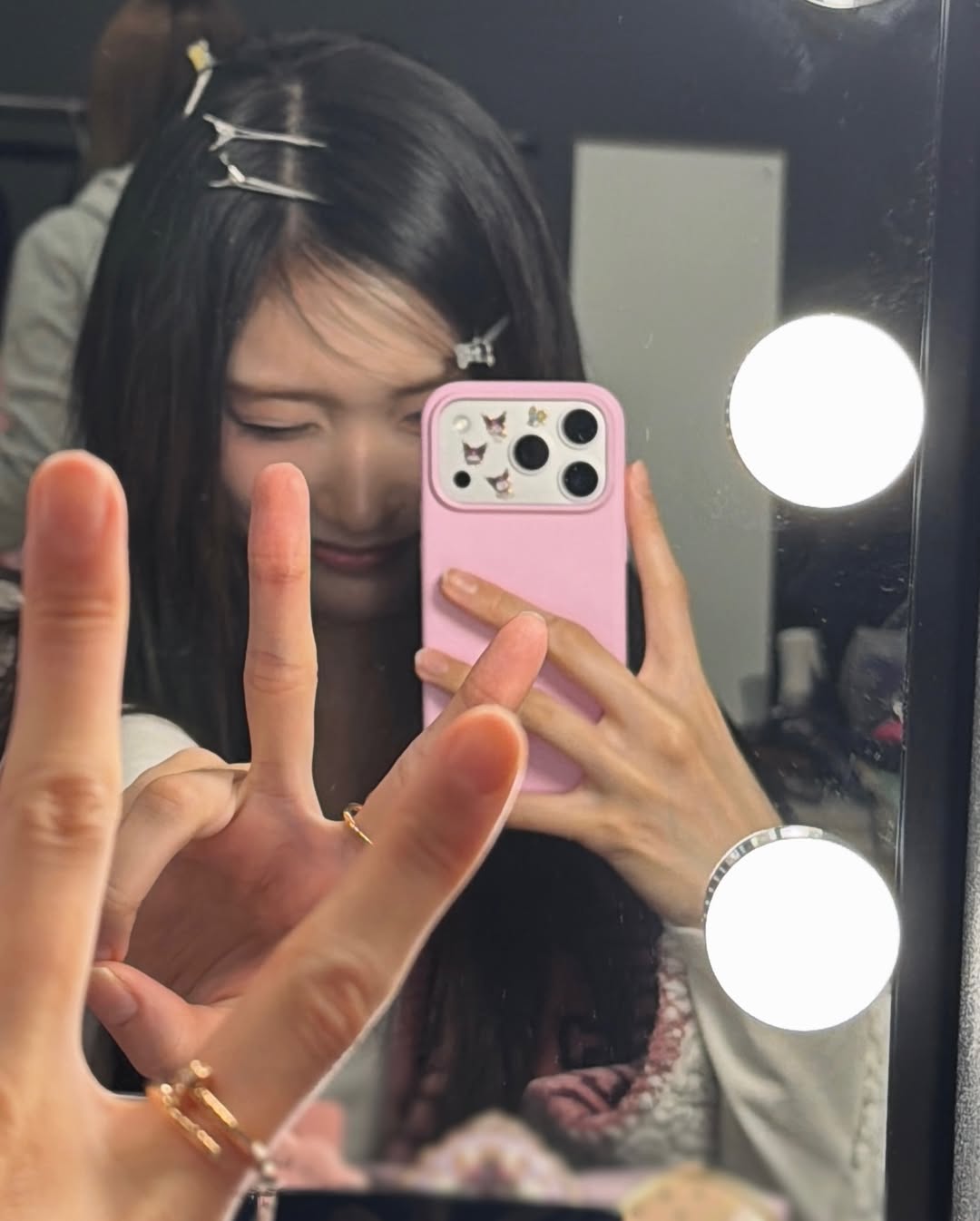 Recent activity shot of Leeseo (IVE)