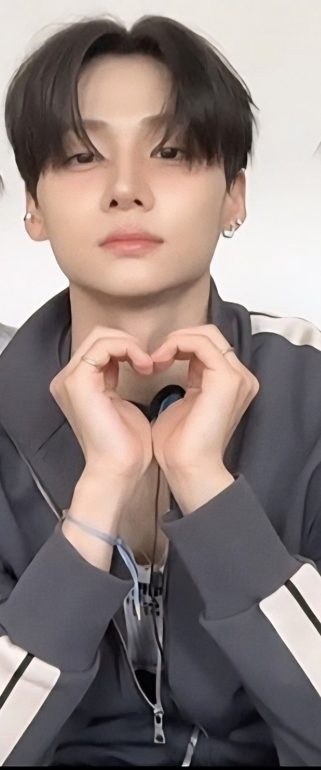 Today's most popular wallpaper in the Lee Sangwon (ALPHA DRIVE ONE) community