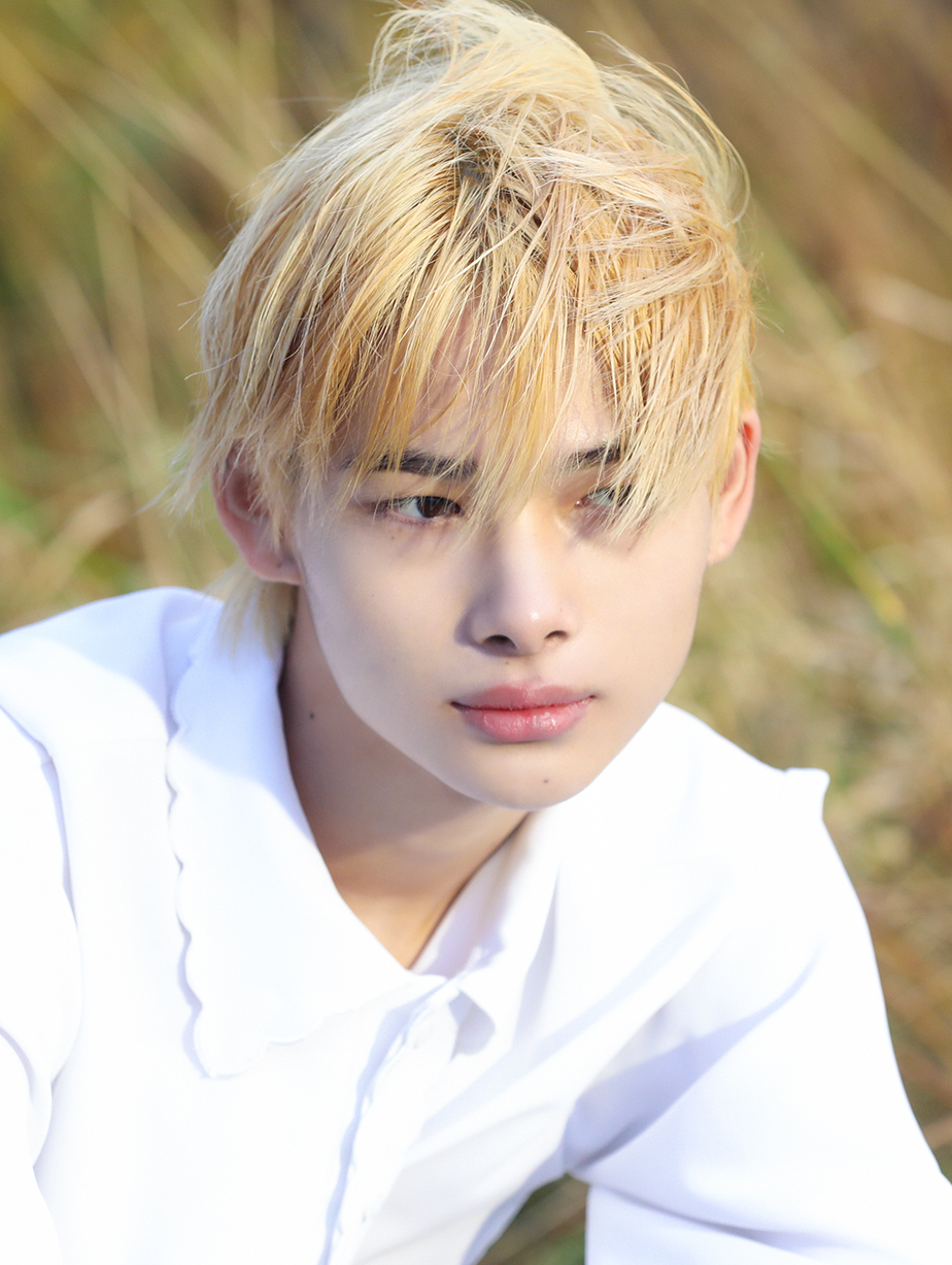 Behind-the-scenes cut of NI-KI (ENHYPEN)