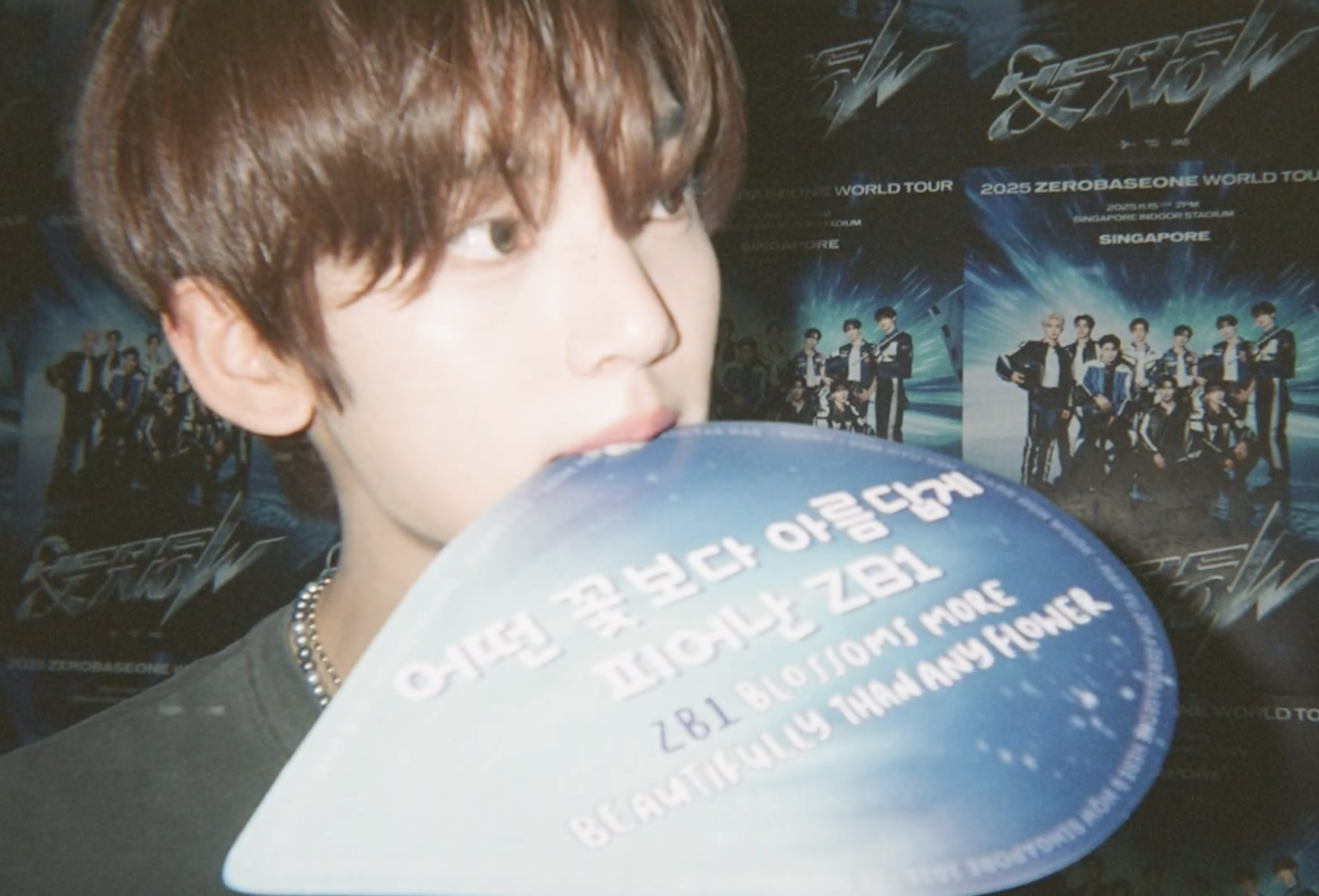 Behind-the-scenes cut of Han Yujin (ZEROBASEONE)