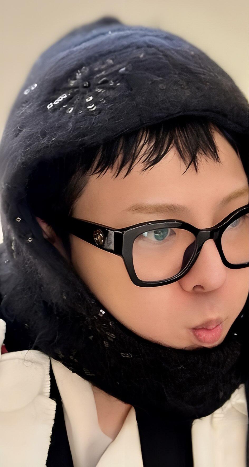 A heartfelt wallpaper shared by G-DRAGON (BIGBANG)'s fans