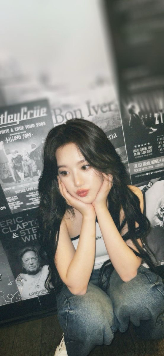 Fandom-recommended wallpaper image of Shuhua (i-dle)