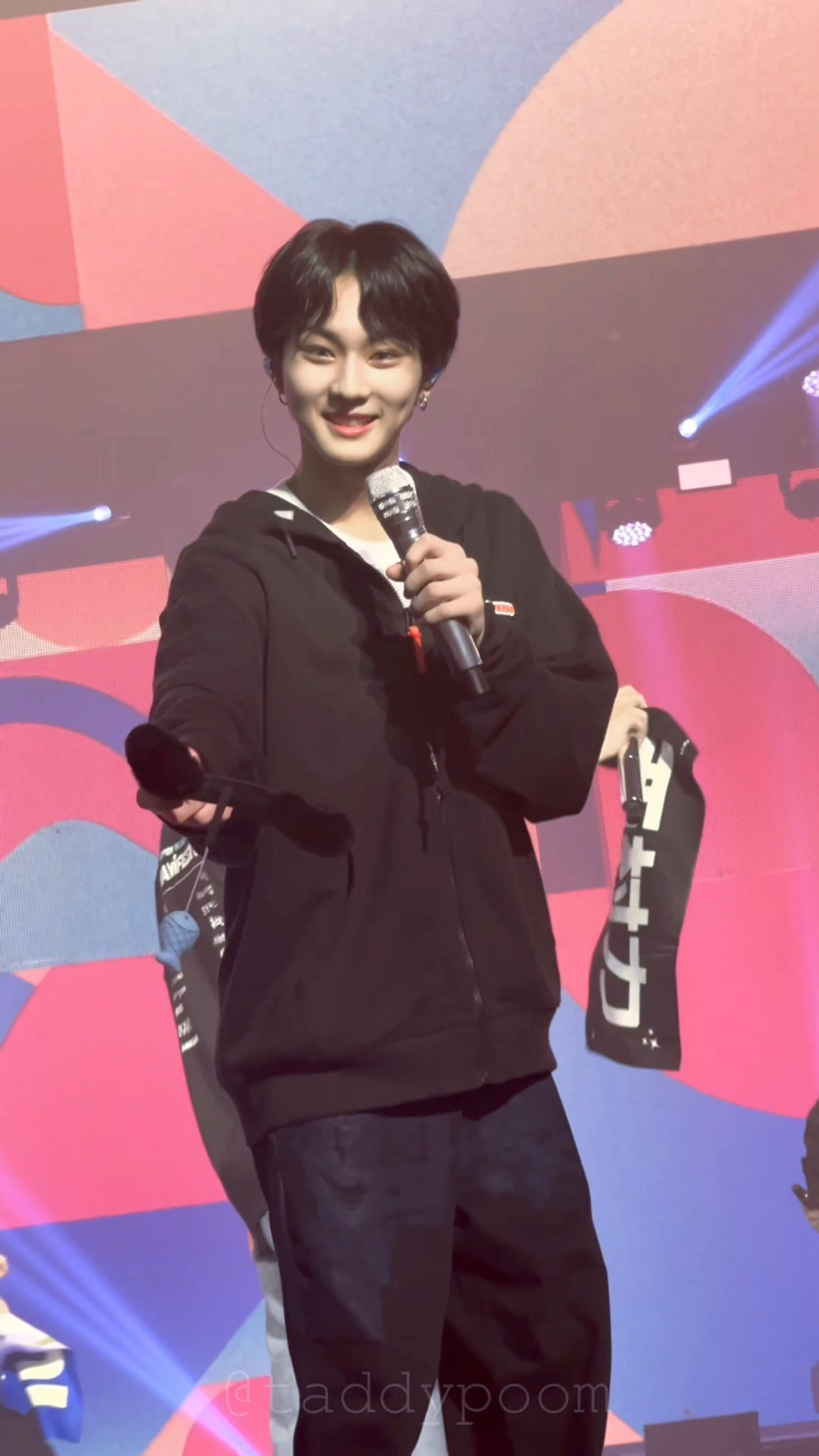 Behind-the-scenes cut of Jungwon (ENHYPEN)