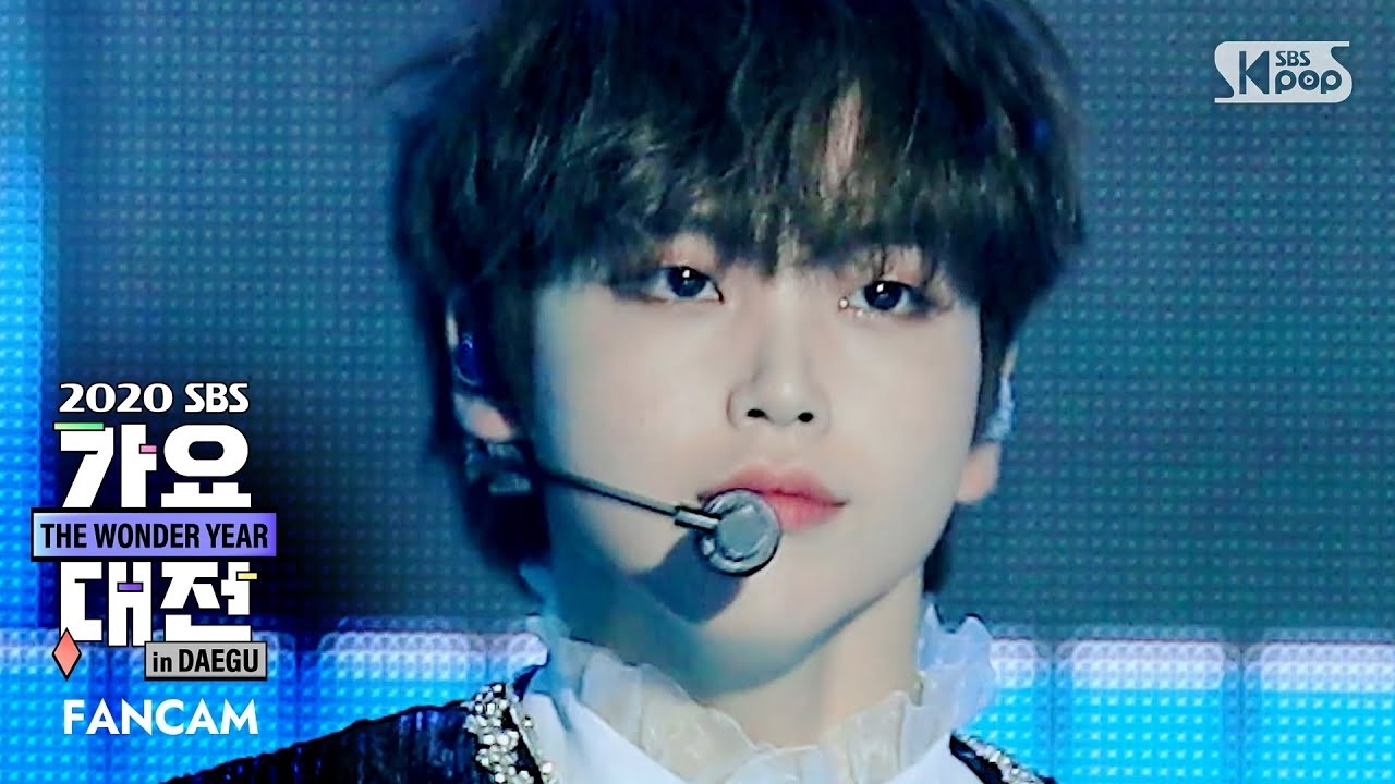 Behind-the-scenes cut of Hyeongjun (CRAVITY)