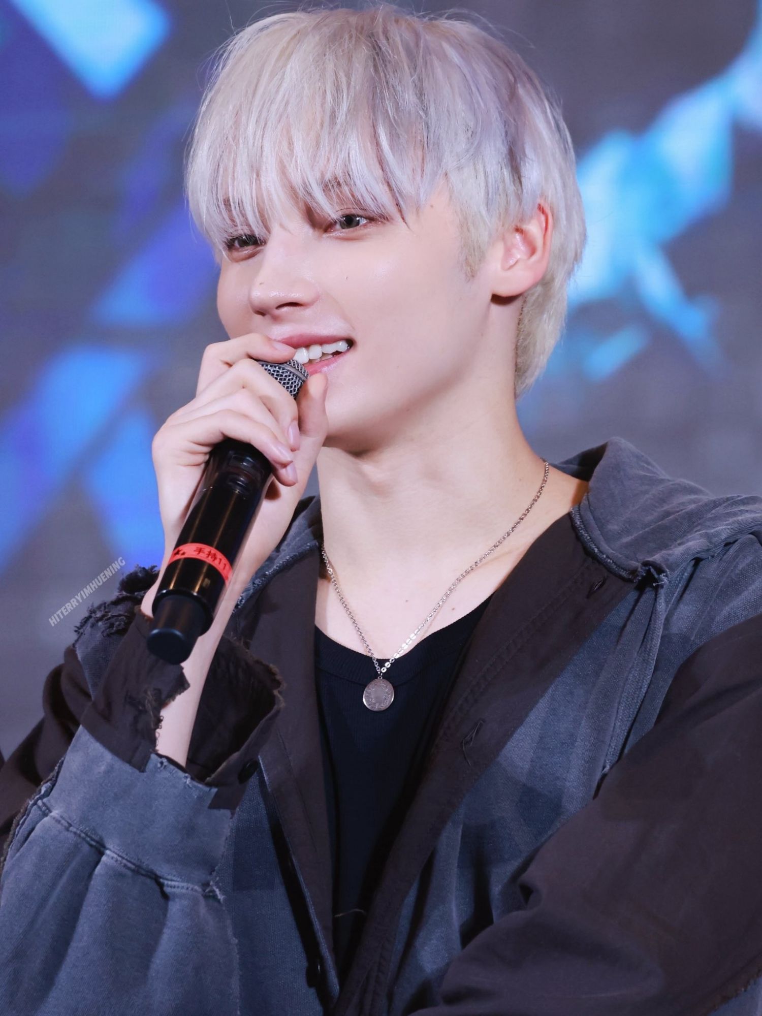 Potret di balik layar HueningKai (TOMORROW X TOGETHER)