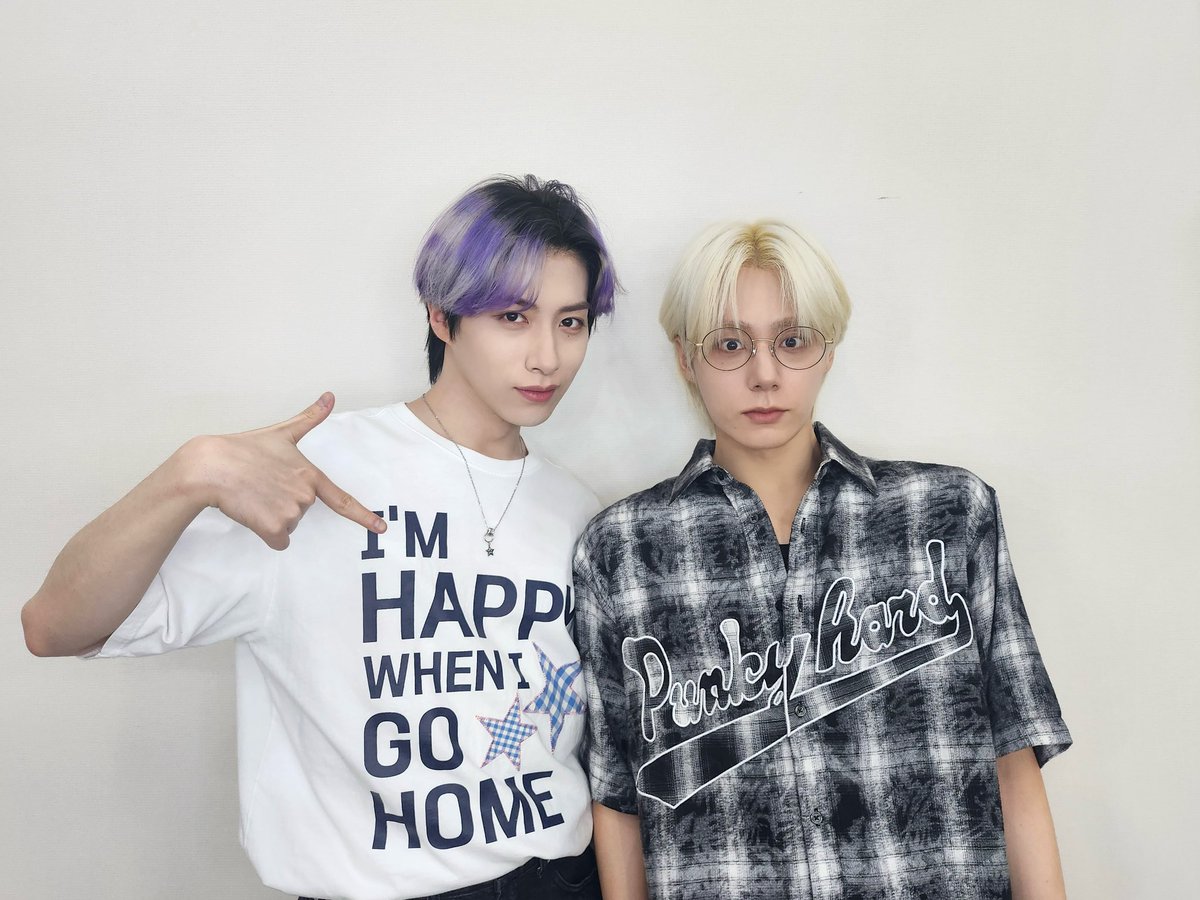 A moment captured by ONEUS's fan
