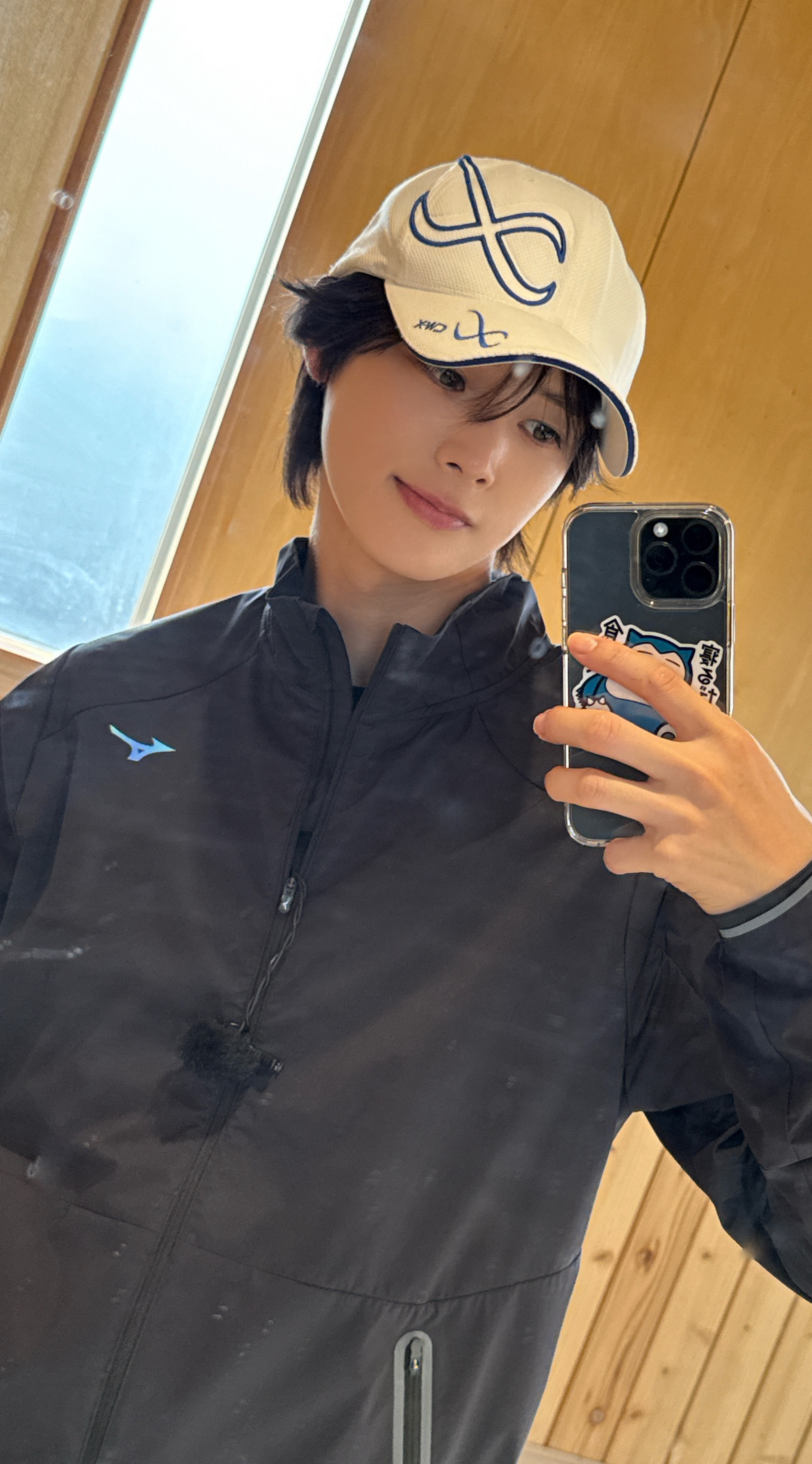 Behind-the-scenes cut of K (&TEAM)