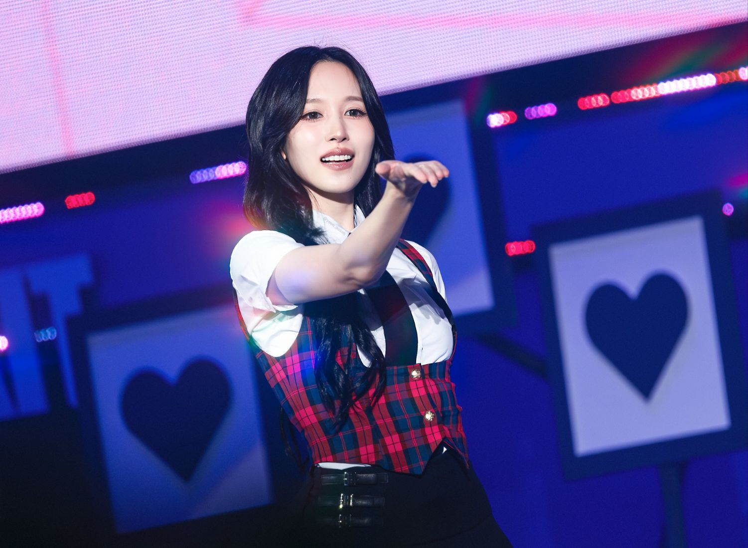 Latest photo of Mina (TWICE)