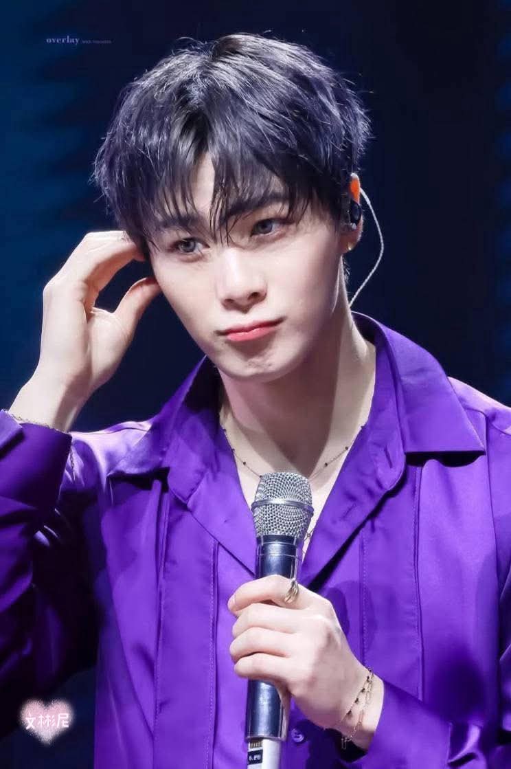 Behind-the-scenes cut of Moonbin (ASTRO)