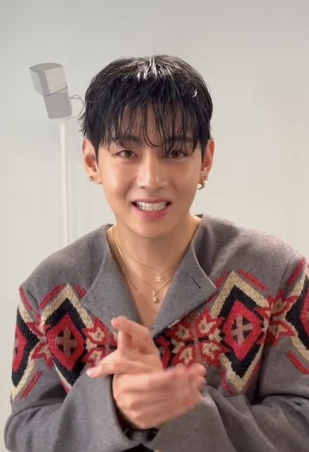 V (BTS)の最近の活動写真